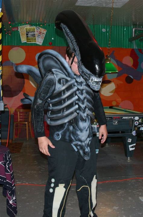 Alien Xenomorph Costume | Xenomorph costume, Alien costume, Alien cosplay