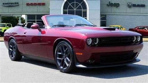 Dodge Exec Says Challenger Convertible Needs A 'Business Case'