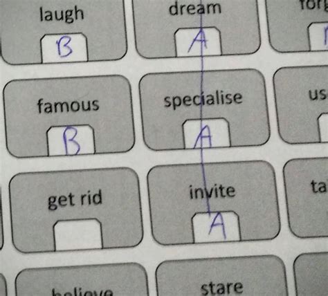 Four in a row - a fun way to test and review grammar forms