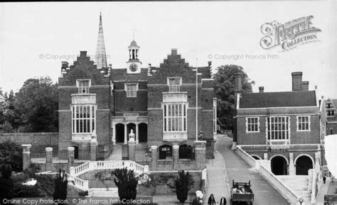 Photo of Harrow On The Hill, Harrow School c.1960