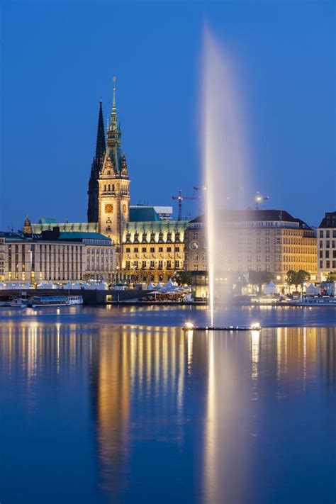 Hamburg Alster Fountain at Night Stock Image - Image of fountain, blue: 39915463