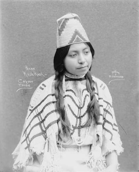 White Wolf : Stunning Portraits of Cayuse People From The Early 1900s