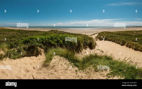 Sandy dunes of Camber Sands Stock Photo - Alamy