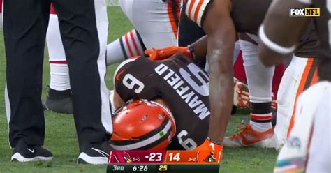 BREAKING: Browns QB Baker Mayfield Goes Down With Serious Looking ...