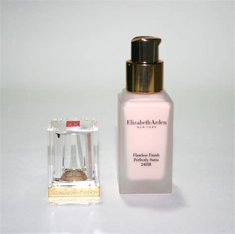 Elizabeth Arden Flawless Finish Perfectly Satin 24HR Makeup SPF15 - Beauty Geek UK