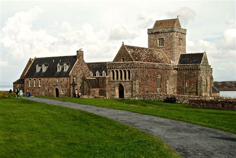 Iona Abbey, Island of Iona, Scotland | Scotland highlands, Scotland, Barcelona cathedral