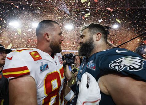 Travis Kelce’s Family: Get to Know His Loved Ones – Hollywood Life