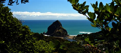 Auckland's West Coast Beaches | North Island | New Zealand