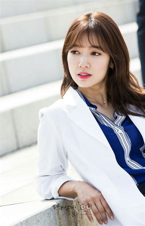 PARK SHIN HYE ️ DOCTORS ️ | Park shin hye, Dr park, Doctors korean drama