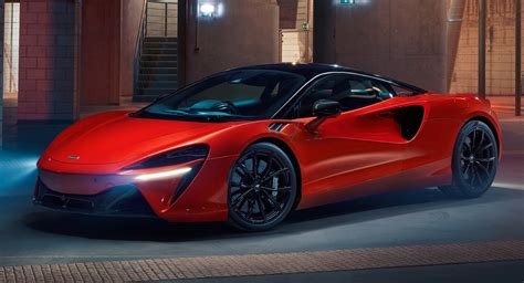 It’s Official: The McLaren Artura Is Wickedly Quick Hitting 62 MPH In 3 Seconds Flat | Carscoops