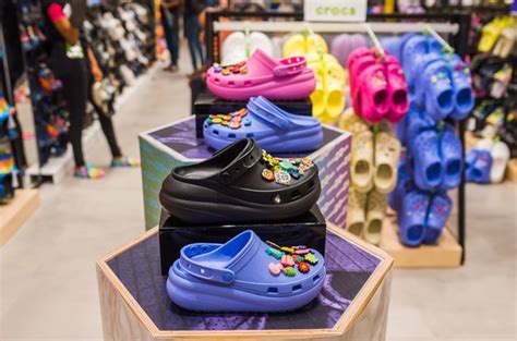 Crocs South Africa stepping into style with new retail store look | News24