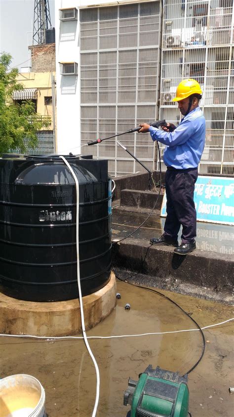 Smart Tank cleaning is a well known water tank cleaner in Delhi provides best overhead ...