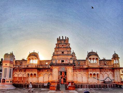 10 Most Famous Temples in Pushkar - Tusk Travel Blog