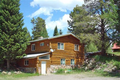 West Yellowstone, Montana Cabin Rentals & Getaways - All Cabins