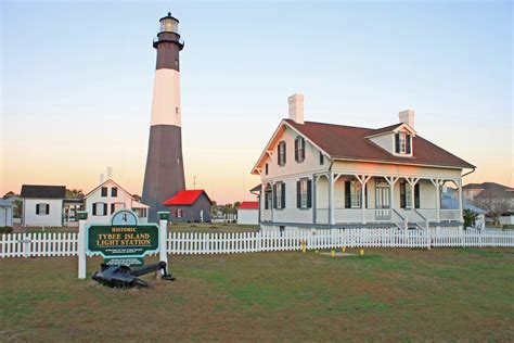 Tybee Island Lighthouse | Tybee Island | GA - Savannah Beach