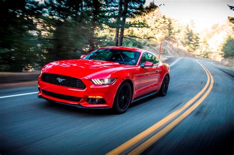 El Mustang es líder de ventas en autos deportivos | El Diario NY