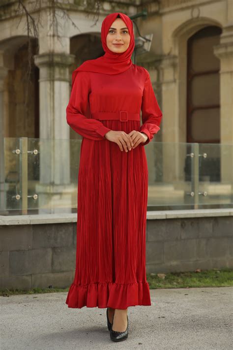 PLEATED DRESS - RED