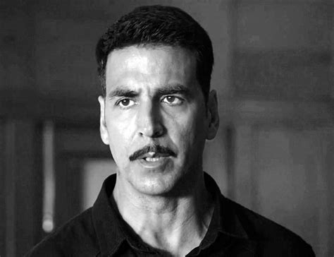 Akshay Kumar hosts ‘Savdhaan India’ (TV Snippets)