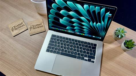 Apple MacBook Air 15-inch Review: Is it stiill worth buying