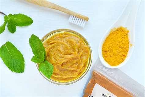 Turmeric Teeth Whitening Paste | JustIngredients