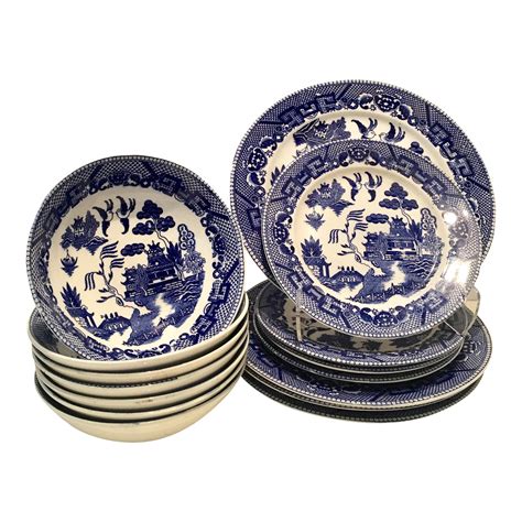 Japanese Blue Willow Dinnerware - Set of 15 | Chairish