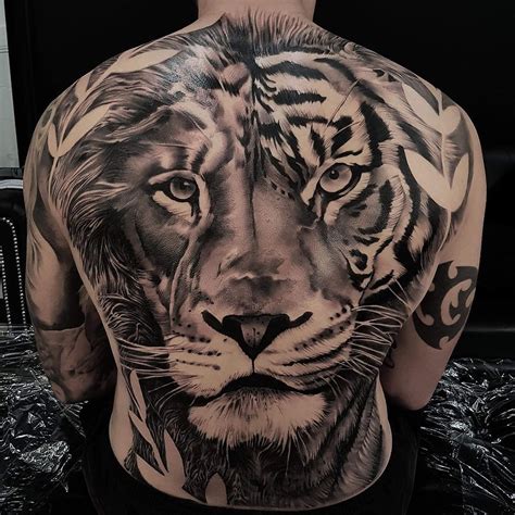 Discover 69+ half lion half tiger tattoo super hot - in.coedo.com.vn