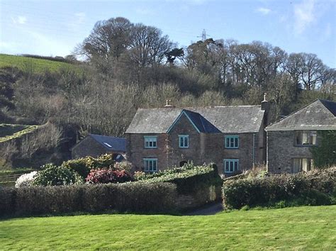 Bed & Breakfast | Coombe Farm - Devon