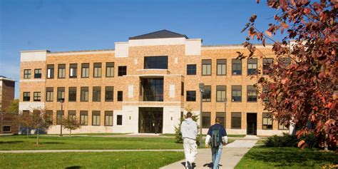 Indiana State University - Ranking, Reviews for Sciences | Yocket