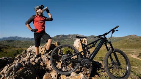 Setting Realistic Goals in a Mountain Bike Riding Program