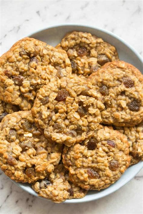 Healthy Oatmeal Raisin Cookies (4 Ingredients!) - The Big Man's World