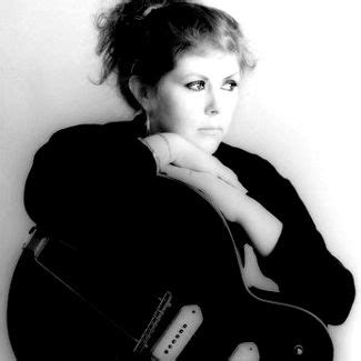 Kirsty MacColl tribute concert to be released as LP in 2013 | Gigwise | Kirsty maccoll ...