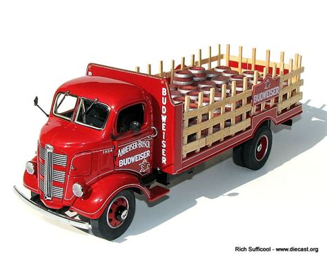 Danbury Mint 1:24 1938 GMC Budweiser Stake Delivery Truck diecast car ...