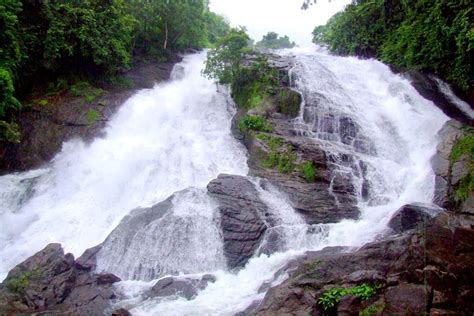 Vazhachal Waterfalls – Kerala | La Paz Group