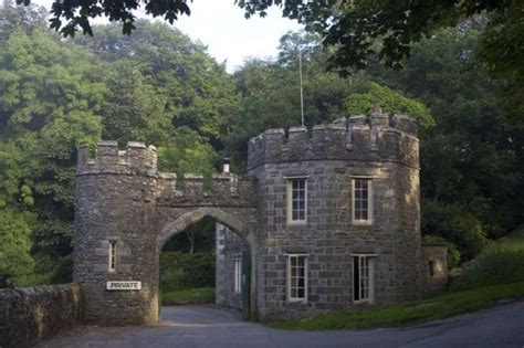 Caerhays Castle and Gardens - Mevagissey | Cornwall Guide