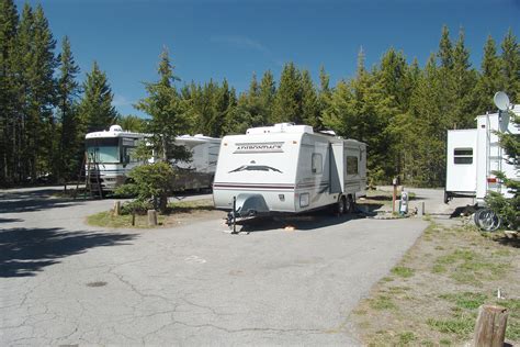 Fishing Bridge RV Park - Yellowstone National Park Lodges