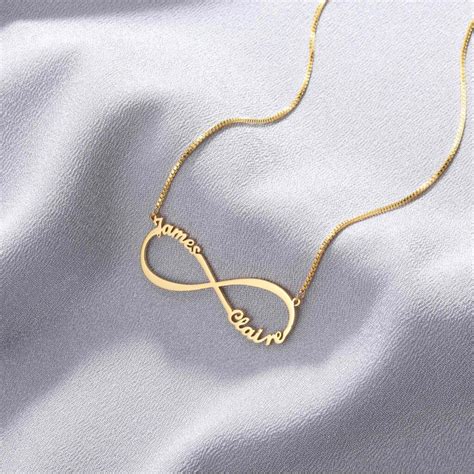 Infinity Name Necklace for Couples & Moms [1-4 Names] | FARUZO