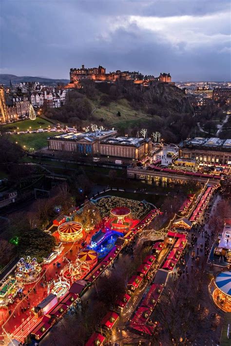 Christmas market 2017 | Edinburgh christmas, Edinburgh christmas market ...