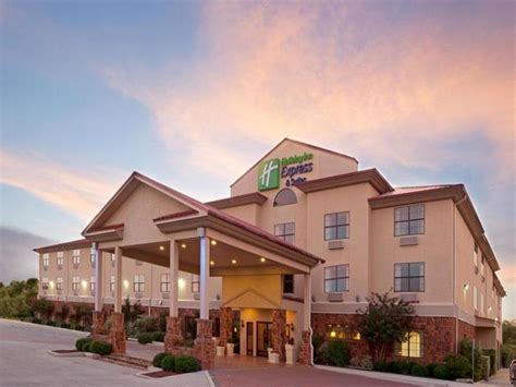 Holiday Inn Express & Suites Kerrville in Kerrville (TX) - See 2023 Prices