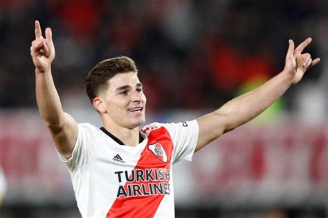 Foot : En Copa Libertadores, Julian Alvarez (River Plate) inscrit six buts face à Lima