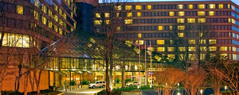 Hotel Closest to Atlanta Airport | The Westin Atlanta Airport