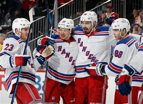 Chris Kreider Rangers playoff history in win over Devils