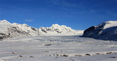 10 Day Winter Tour around Iceland with Ice Cave | Guide to Iceland