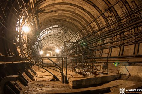 TOP 7 HIDDEN PLACES IN KYIV SUBWAY TUNNELS - Urbex Tour