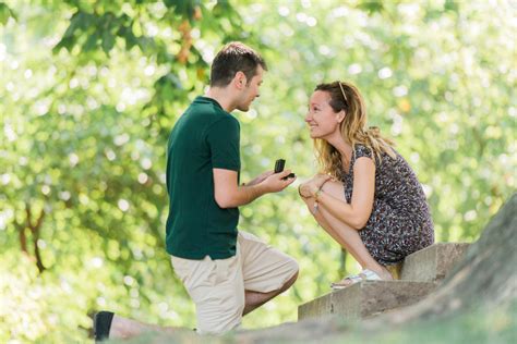 50 Surprise Proposal Reactions Guaranteed to Melt Your Heart ...