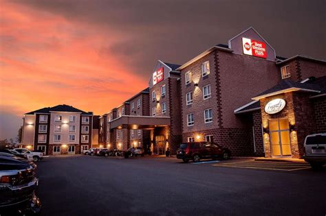 BEST WESTERN PLUS Dartmouth Hotel & Suites in Halifax (NS) - Room Deals, Photos & Reviews