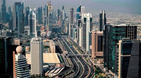 UAE Outlines Economic Strategy to Face COVID-19 in Two Phases