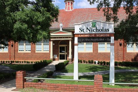 St Nicholas School - VIRTUAL PRESENTATION NIGHT 2020