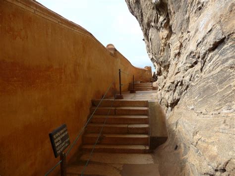 Sigiriya - A World Heritage Site in Sri Lanka - Ifham Nawas