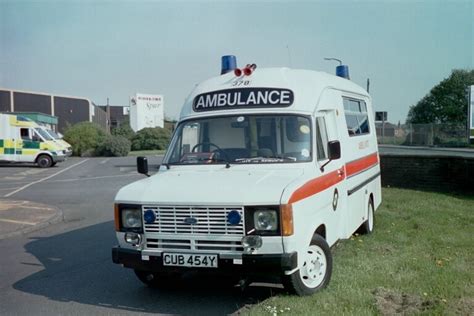 Vintage Ambulance – Dewsbury Ambulance Charities