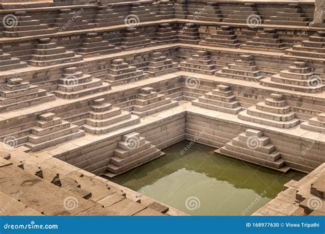 Hazara Rama Temple At Hampi Karnataka India Beautiful Architecture ...